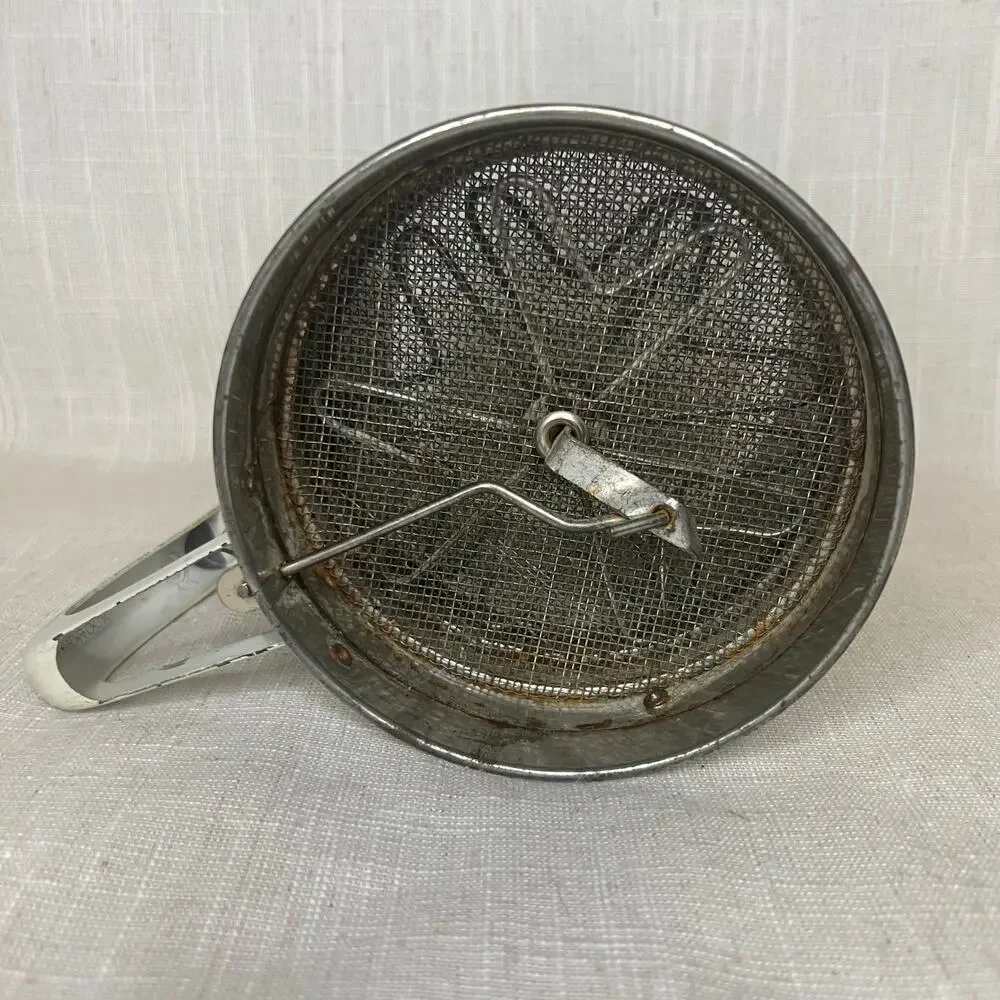 Vintage Mid Century Atomic Tin Metal Painted Flour Sifter Androck USA MCM